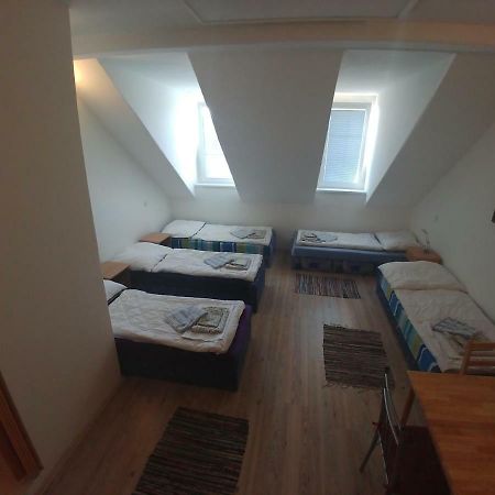 Kv Apartmans Varsavska Карловы Вары Экстерьер фото