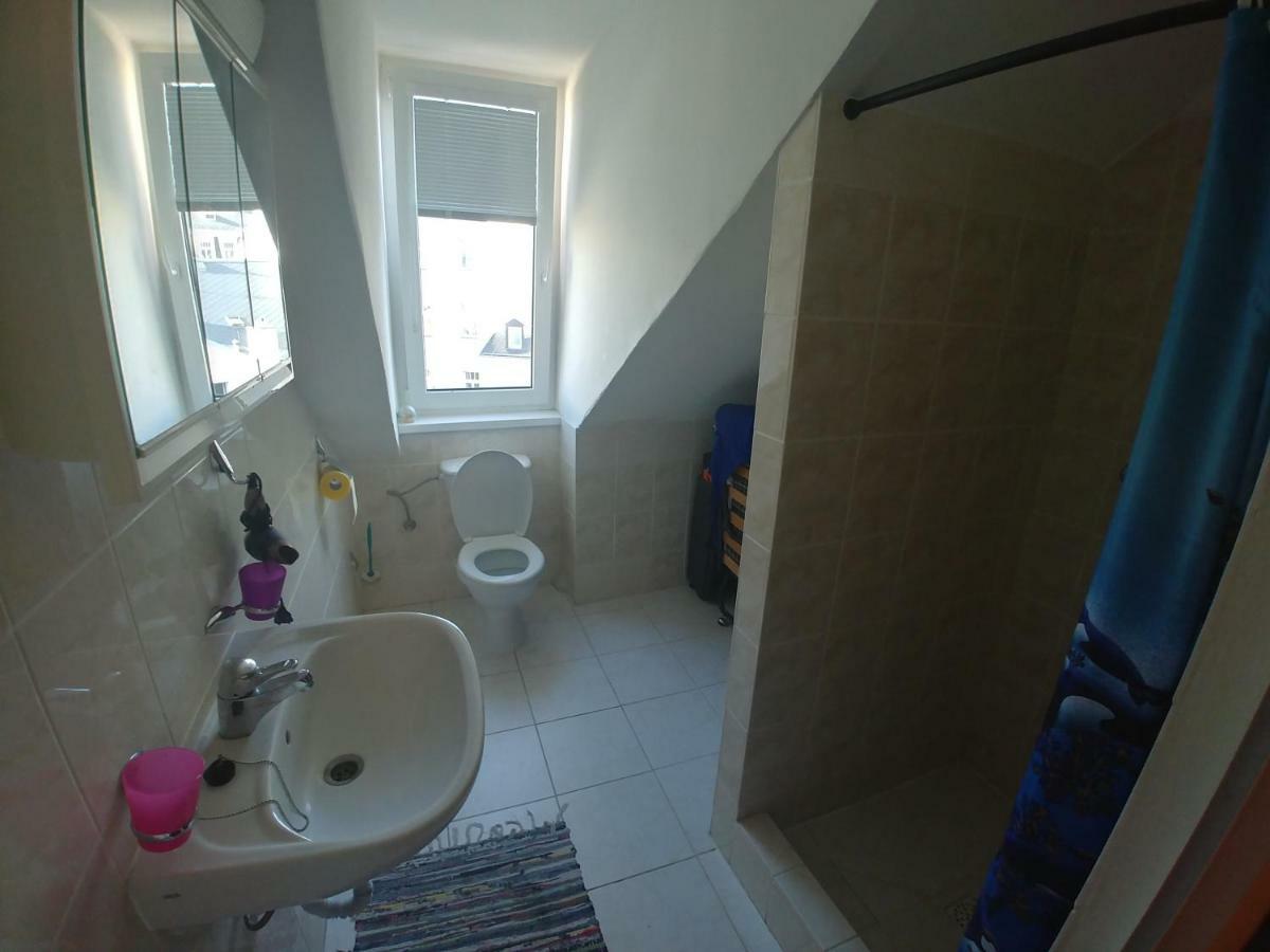 Kv Apartmans Varsavska Карловы Вары Экстерьер фото