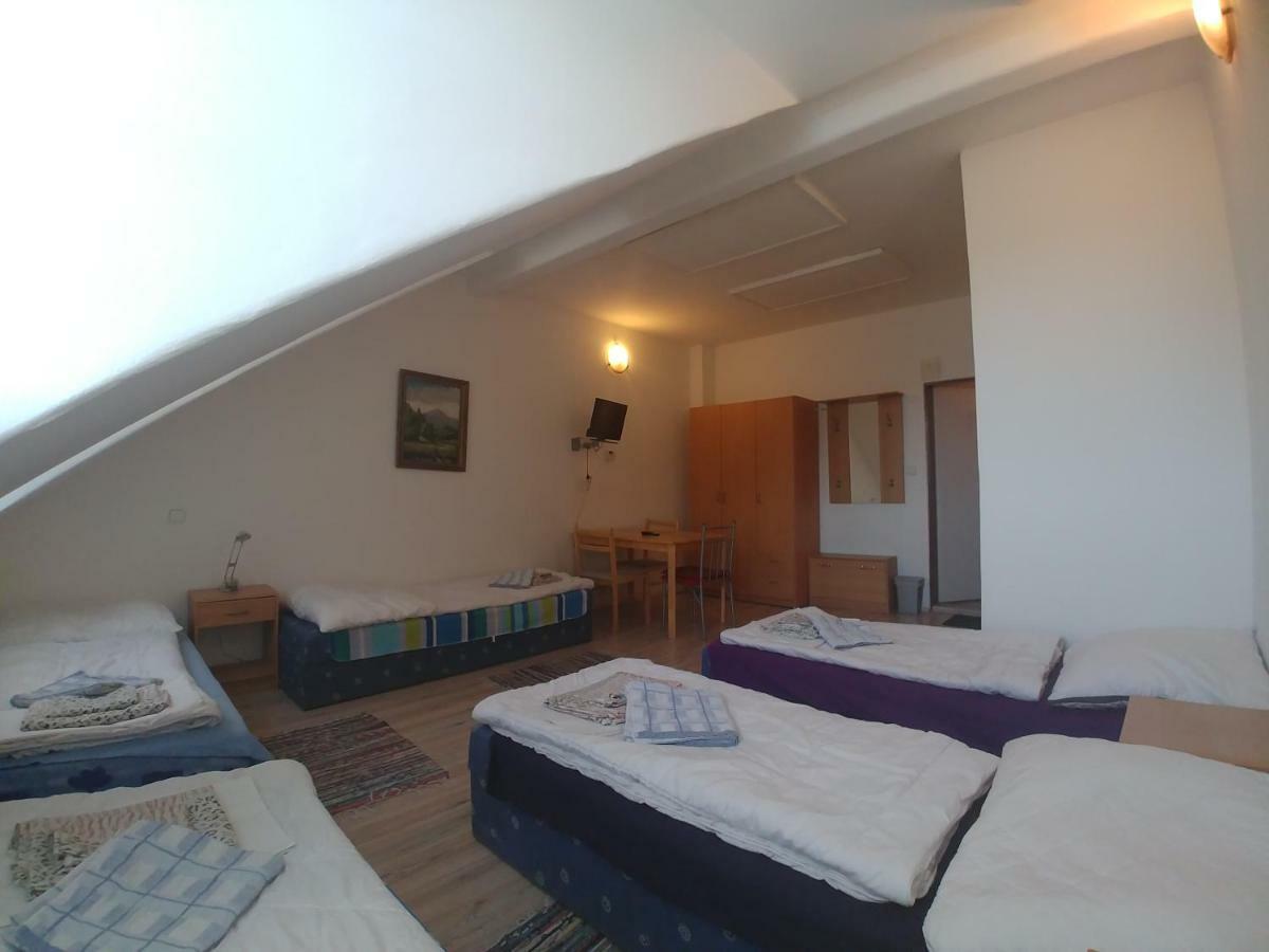Kv Apartmans Varsavska Карловы Вары Экстерьер фото